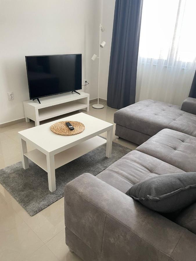 Morpheus Apartmani Sremska Mitrovica Zewnętrze zdjęcie