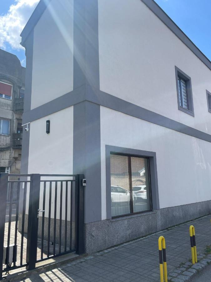 Morpheus Apartmani Sremska Mitrovica Zewnętrze zdjęcie