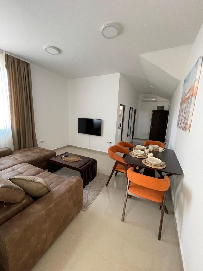 Morpheus Apartmani Sremska Mitrovica Zewnętrze zdjęcie